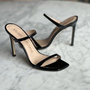 Stuart Weizmann Aleena 4” black patent heels 6.5